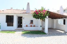 Villa em Vilamoura - Villa Monte da Vinha - Private Pool & BBQ