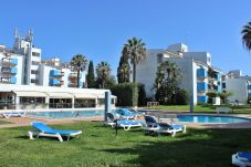 Condomínio em Vilamoura - Lago Azul 1 - Pool & Vilamoura Center