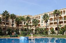 Apartment in Vilamoura - Los Arcos 1 - Pool & Vilamoura Center