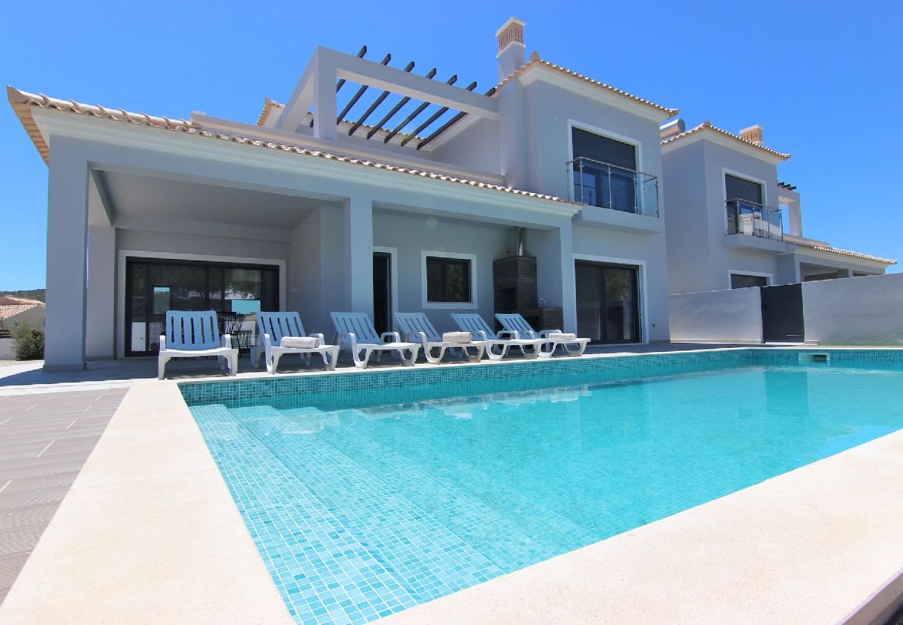 Villa in Loulé - Villa Goncinha - Private Pool & BBQ